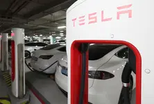 Tesla execs to meet commerce minister as China fumes at India’s BYD plant rejection