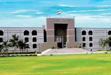 Gujarat HC demands accountability over flouting of traffic laws in Ahmedabad