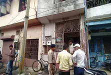 Mass suicide in Vadodara: Mother-son dead, father rushed to hospital