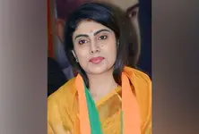 Video: BJP’s Rivaba Jadeja and Poonam Maadam get into a verbal spat