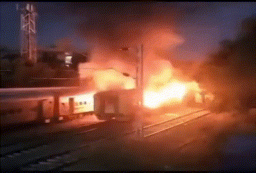 Madurai train fire: nine dead, several injured after gas cylinder blasts