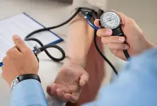 High BP while lying down linked to heart attack, stroke risk