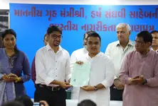 108 migrants from Ahmedabad awarded Indian citizenship