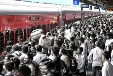 Heavy rain disrupts several Gujarat-Mumbai-north west India train schedules