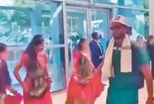 Pak cricketers’ festive welcome at Ahmedabad hotel draws flak from social media