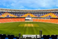 600 collapse during India Vs Pak as Ahmedabad heat turns overwhelming