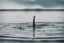 Family of four commits mass suicide in Banaskantha