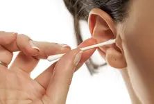 Experts warn against removing ear wax, says could lead to hearing loss