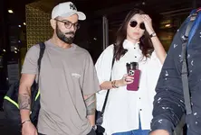 Kohli-Anushka expecting second child? Did de Villiers spill the beans?