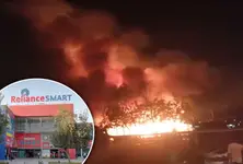 Seven-hour-long fire burns down Jamnagar mall to shreds