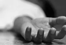 Mamlatdar in Patan ends his life by jumping from office building