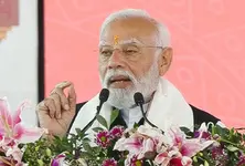 PM Modi unveils projects in Varanasi, addresses BHU