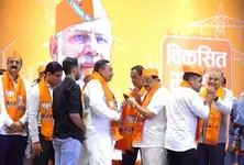 Congress turncoats join BJP at party headquarter in Gandhinagar