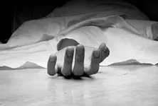 Vejalpur man shoots himself while enacting stunt