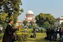 SC dismisses pleas seeking stay on fresh appointments to ECI