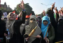 Over 10 million Pakistanis may fall below poverty line: World Bank