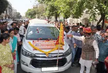 Rupala controversy: Kshatriyas flag off Dharma Rath Yatra, Mahasammelan across Guj