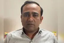 Nilesh Kumbhani comes out of hibernation, blames Congress