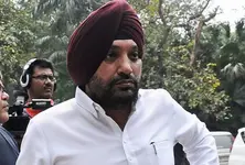 Delhi Cong chief Lovely quits post citing LS ticket to outsiders, alliance with AAP