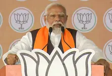 New India believes in giving a dose, not dossiers: Modi in Gujarat