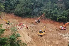 Death toll in China road collapse mounts to 48