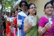 Trinamool moves ECI, questions increase in voter turnout in 1st two phases