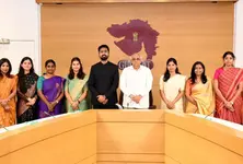 CM meets new Gujarat cadre IAS officers in Gandhinagar