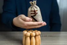 Rupees fall to record low against US dollar ahead of US Fed meet