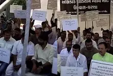 Geniben Thakor, Amit Chavda lead Congress protest against Rajkot fire tragedy