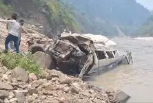 Accident on Badrinath highway in Uttarakhand leaves eight dead, seven injured