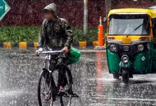 Gujarat’s weather scenario expected to be ‘Cloudy with a Chance of Rainfall’