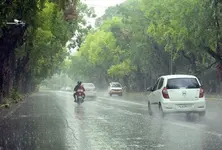 Rains lash Gujarat: several regions receive more than 3 inches of downpour