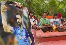 T20 World Cup: Countrymen shower support to Indian team for final against SA