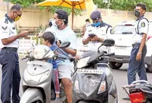 Citywide crackdown on wrong-side drivers in A’bad: 1,800 challaned in 8 days