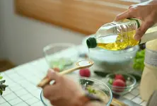 Is replacing butter with high-quality plant oils healthy?