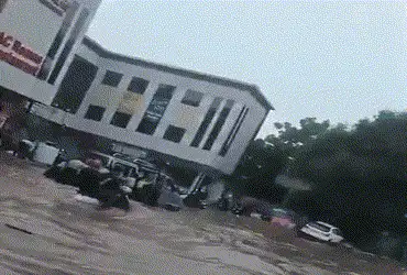 Airport’s ‘Iconic’ Road waterlogged after downpour in Ahmedabad