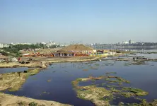 AMC seals 78 polluting units operating without GPCB, civic approval