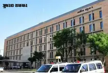 Another disputed order by suspended Surat collector Aayush Oak under scanner