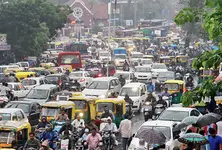 Gujarat HC rebukes authorities over traffic issue in Ahmedabad, demands action in a week