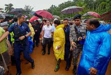 Wayanad disaster: Cong to build 100 houses, says Rahul Gandhi