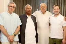 Pre-poll alliance with Congress in J&K, confirms Farooq Abdullah
