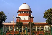 Vesu PI fined ₹25,000 by Supreme Court in contempt charges