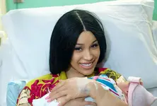 Cardi B welcomes baby girl, says ‘prettiest lil thing’
