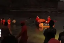 Gandhinagar Ganesh Visarjan tragedy: Search continues for two drowned in Meswo