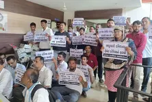 Gujarat pharmacists protest on World Pharmacists Day, demand FDCA chief’s resignation