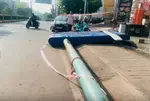 Signboard collapses on Ahmedabad road, injures child