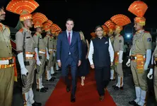 Spanish President Pedro Sanchez arrives in Vadodara, to meet PM Modi today