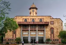 Gujarat University’s alumni association indolent for years