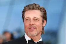 Brad’s begging 'on his knees pleading for access to kids' amid battle with ex Angelina