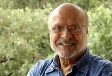 Film industry mourns demise of Shyam Benegal